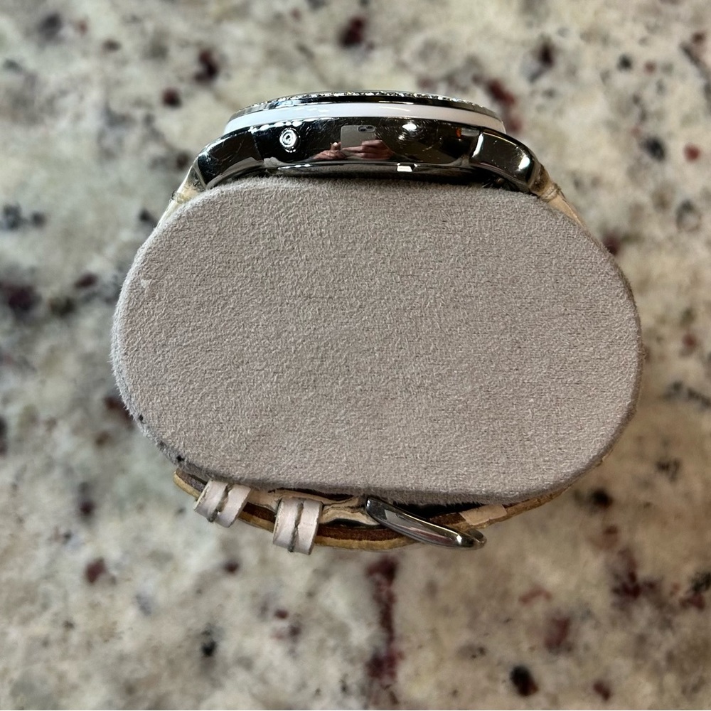 Silver Watch with Swarovski Crystals - Picture 4 of 7